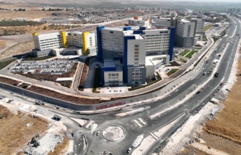 Şehir hastanesi yolları düzenleniyor