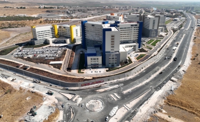 Şehir hastanesi yolları düzenleniyor