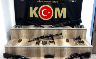 ÇOK SAYIDA SİLAH VE MÜHİMMAT ELE GEÇİLDİ