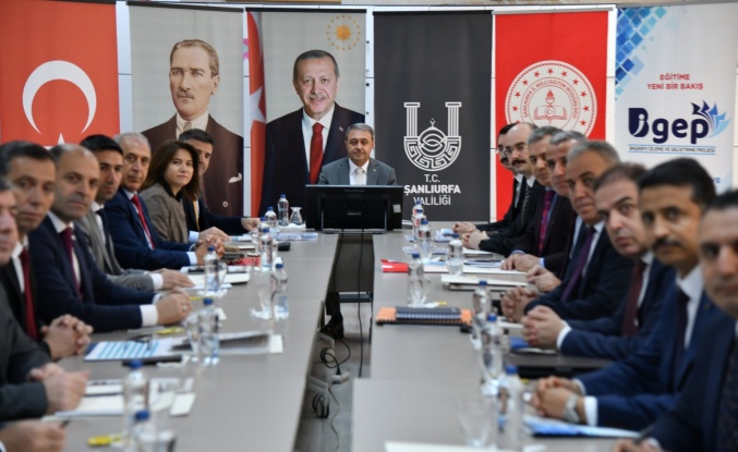 VALİ ŞILDAK, AKÇAKALE’DE TEMASLARDA BULUNDU