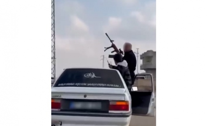 DÜĞÜN KOVOYUNDAKİ ÖAGANDA YAKALANDI